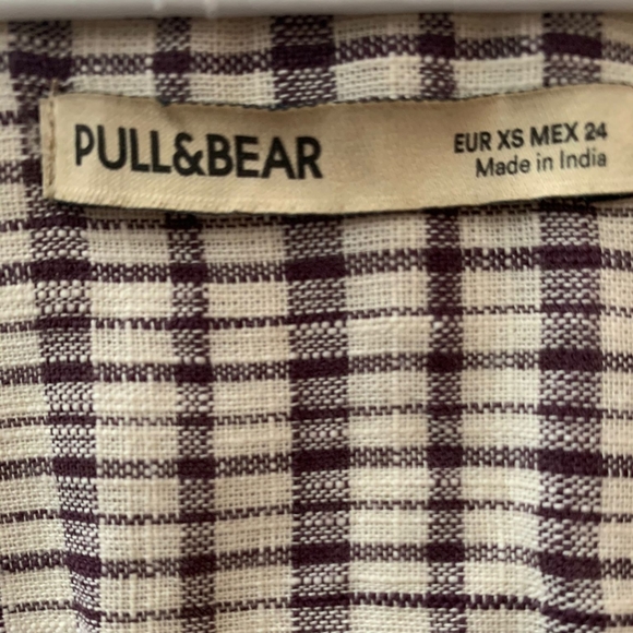 Pull & Bear top withwooden button details - XS - Picture 6 of 6